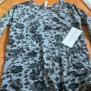 Athleta momentum spacedye printed floral top nwt l